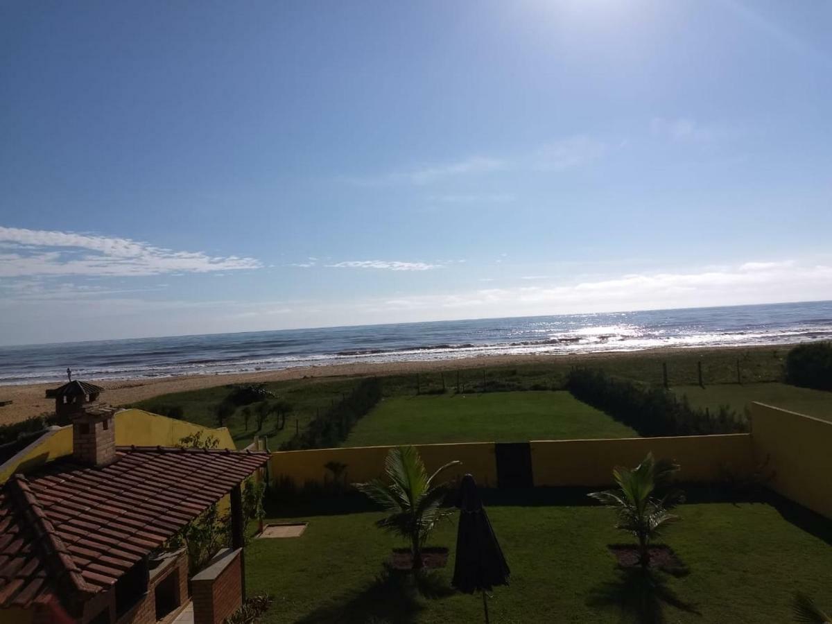 Cabo Frio, Piscina De Frente Pro Mar, Pe Na Areia Villa Exterior photo